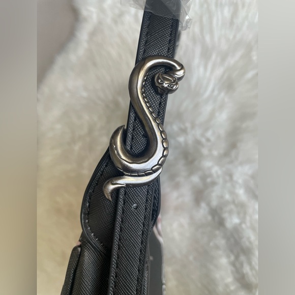 Ed Hardy Pink & Black Siberia Shoulder Bag💖🖤 - Picture 5 of 6